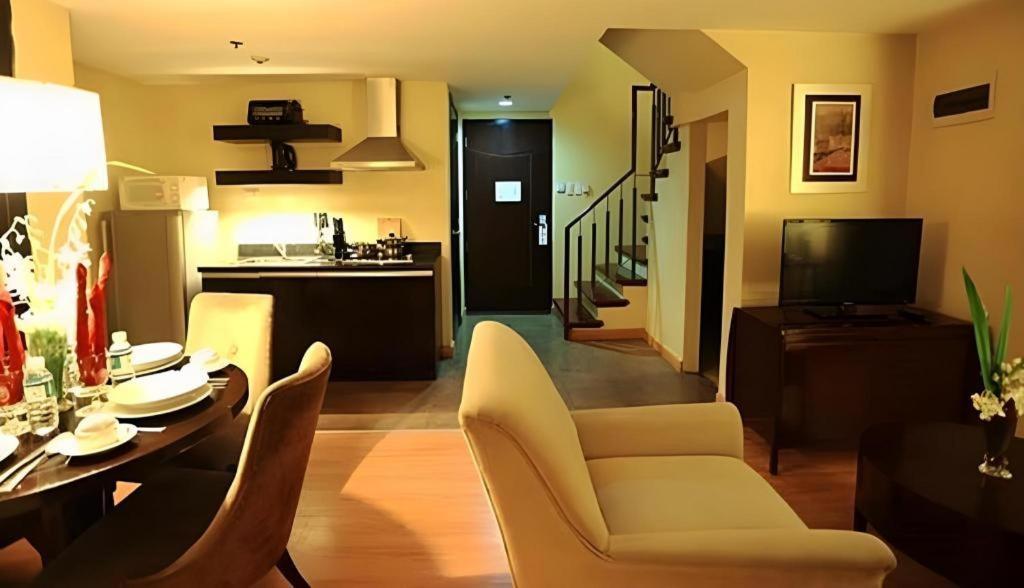 Lancaster Hotel Manila Mandaluyong Kültér fotó