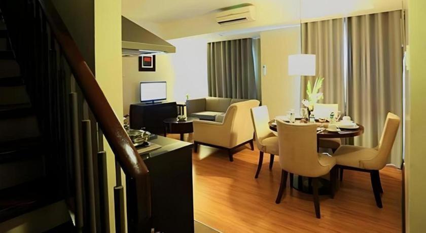 Lancaster Hotel Manila Mandaluyong Kültér fotó